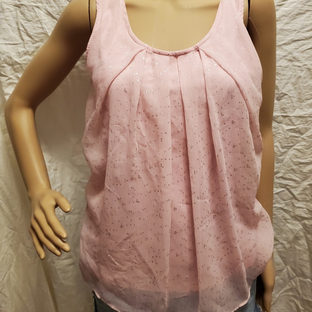 Sleeveless blouse